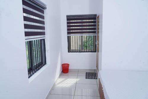 thekkumpuram residency