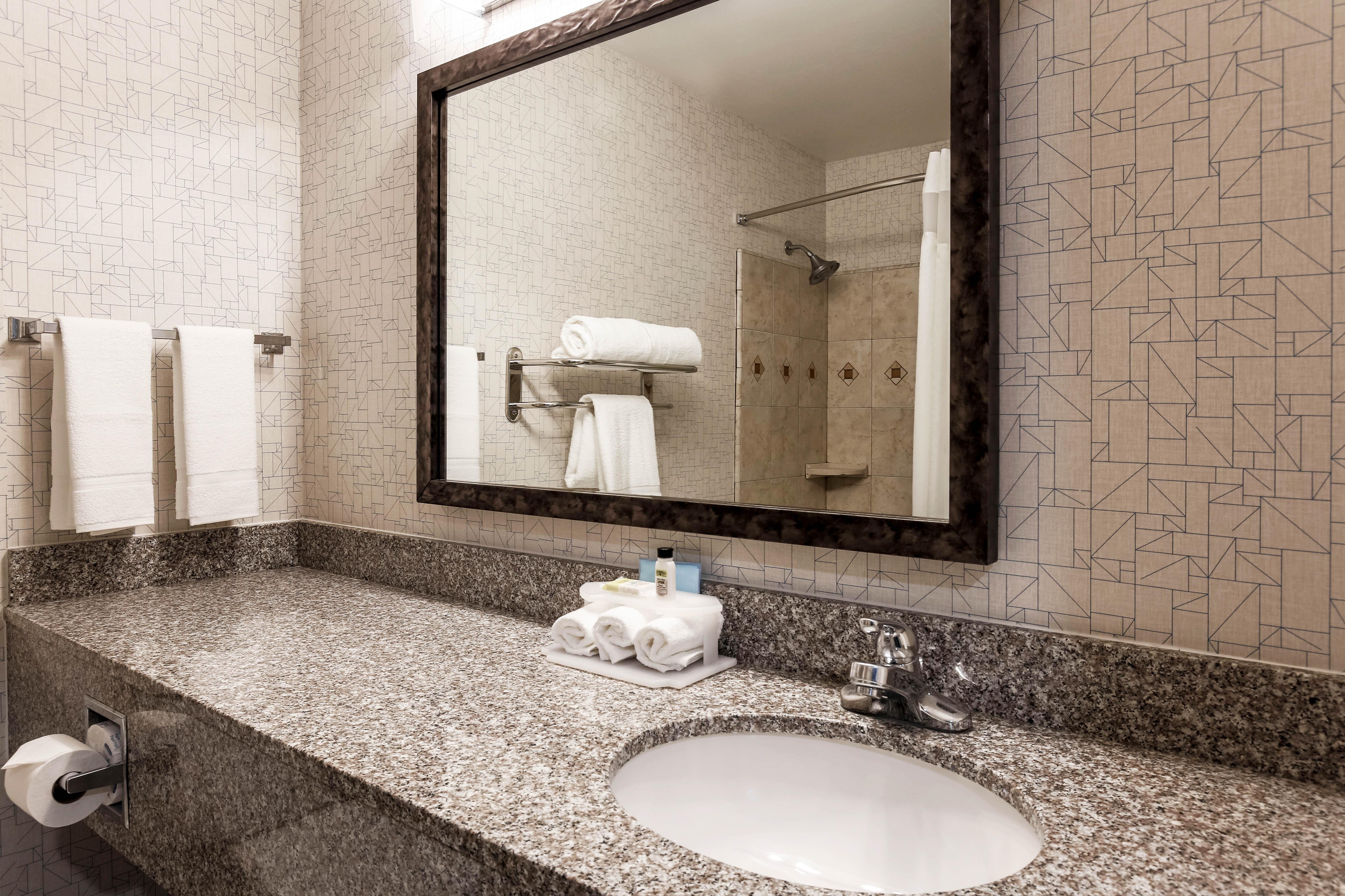 holiday inn express lancaster by ihg