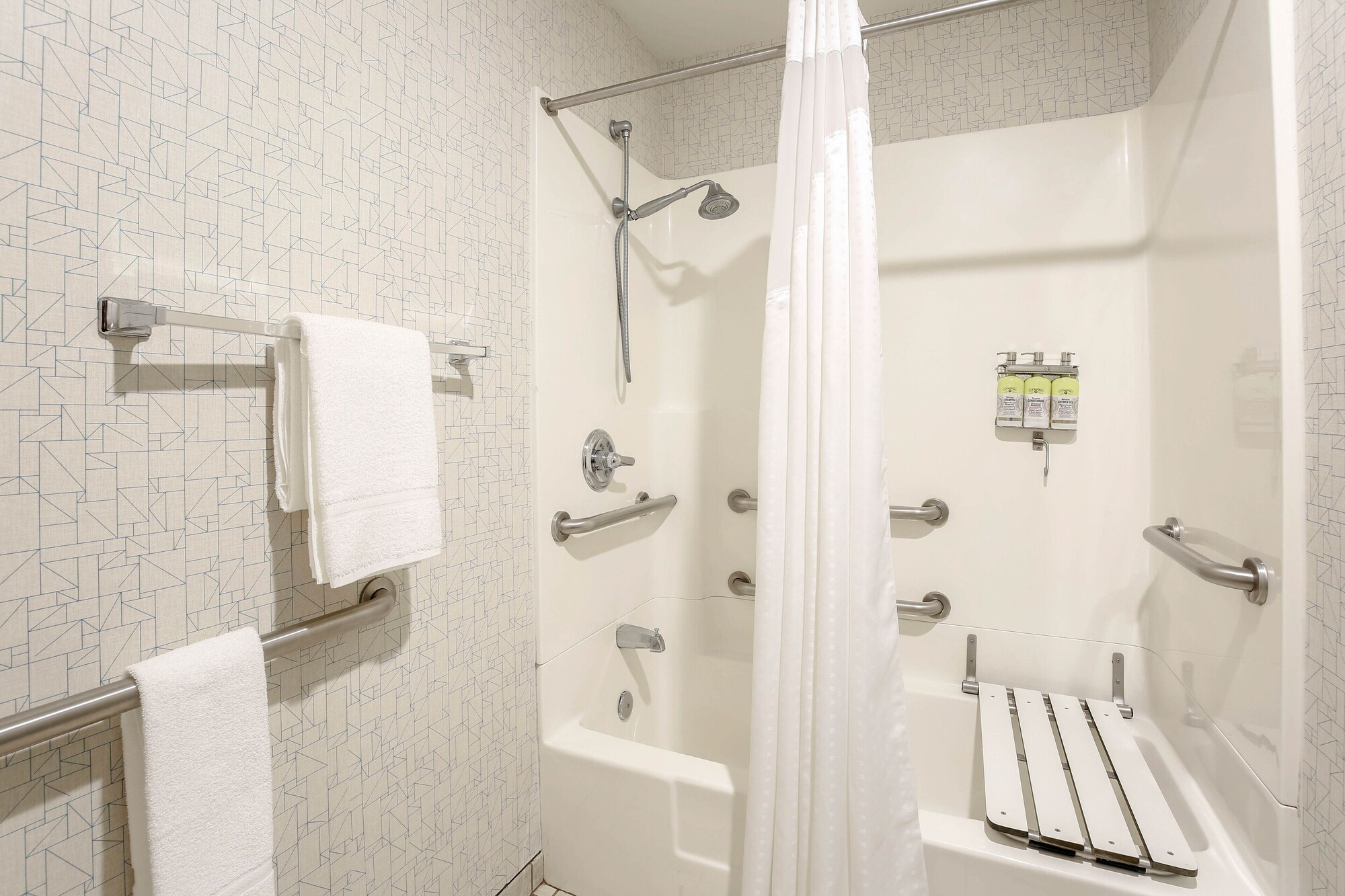 holiday inn express lancaster by ihg