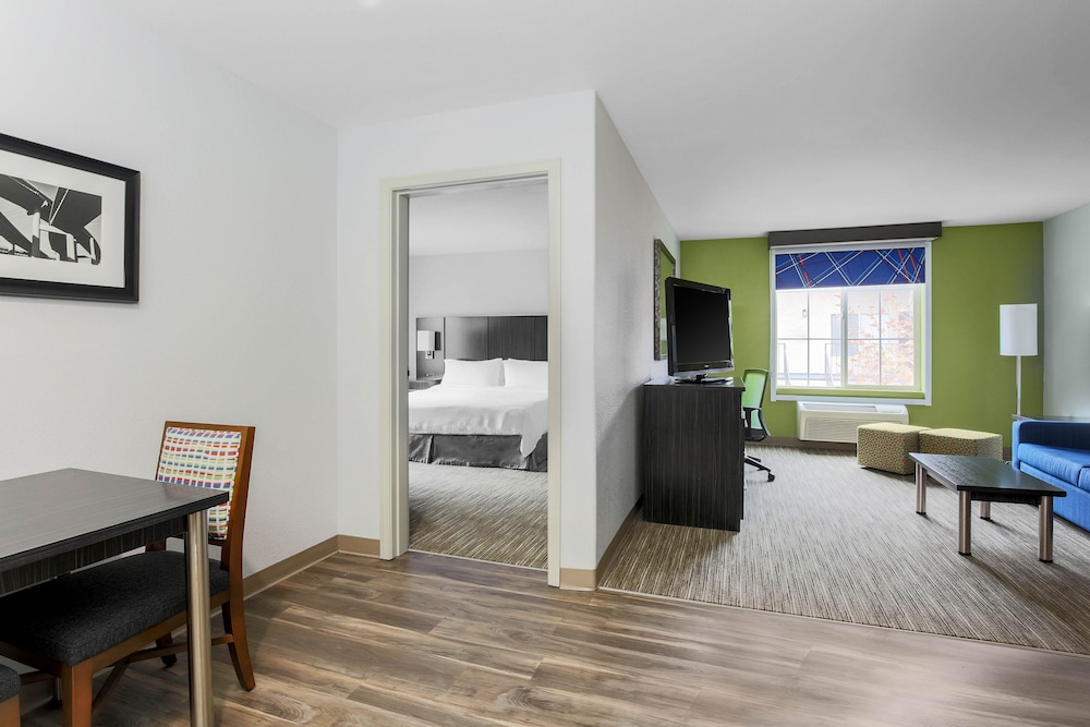 holiday inn express lancaster by ihg