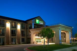 holiday inn express lancaster by ihg
