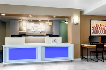Holiday Inn Express Lancaster By Ihg,Los Angeles>>Lancaster,3 star