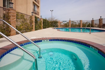 Holiday Inn Express Lancaster By Ihg,Los Angeles>>Lancaster,3 star