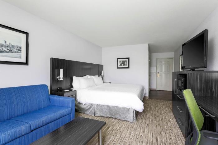 holiday inn express lancaster by ihg