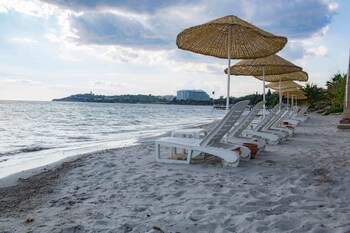 Melis Otel,Near Long Beach,3 star