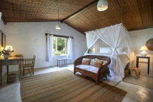 hotel cala and divino