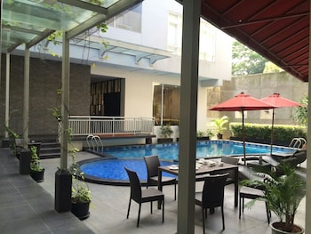 permata hotel