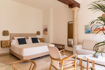 puerta catedral apartments