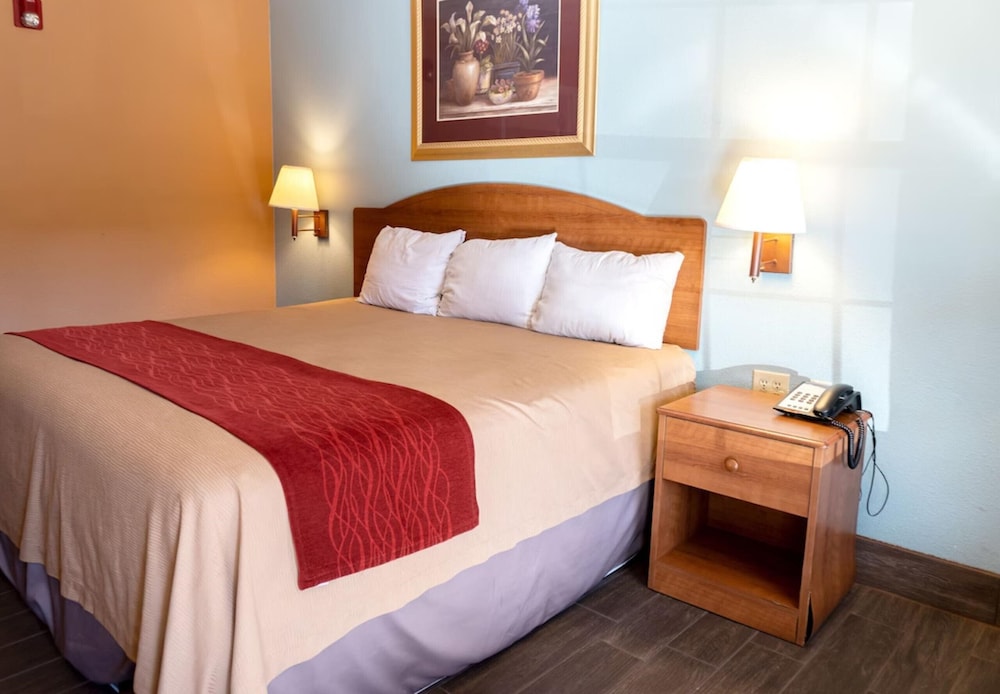 sky palace inn anthony