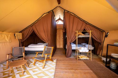 huttopia paradise springs