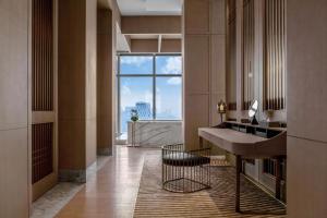 grand bay hotel chengdu