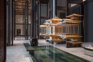 grand bay hotel chengdu