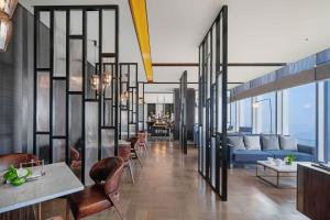 grand bay hotel chengdu
