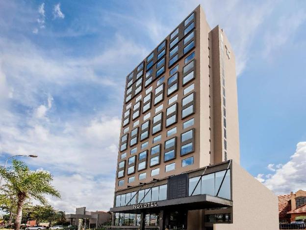 novotel santa cruz de la sierra