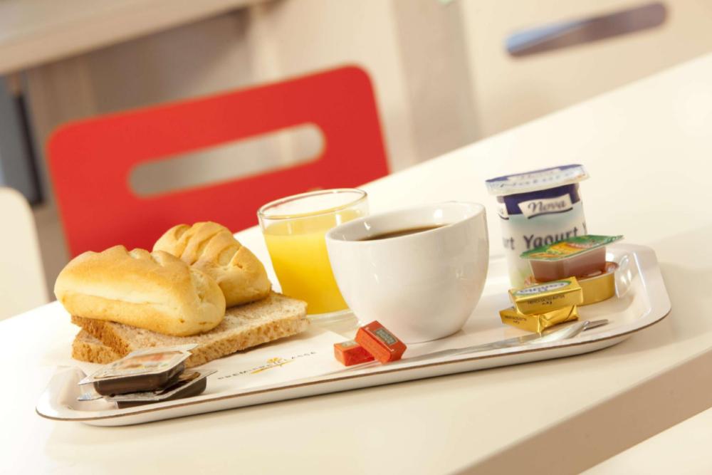 premiere classe lille nord roncq