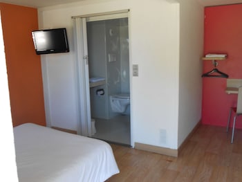 premiere classe lille nord roncq