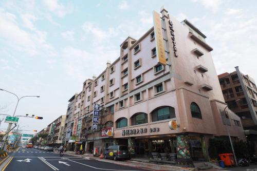 young soarlan boutique hotel flag tainan