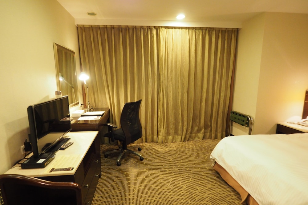 Young Soarlan Boutique Hotel-Flag Tainan,,3 star
