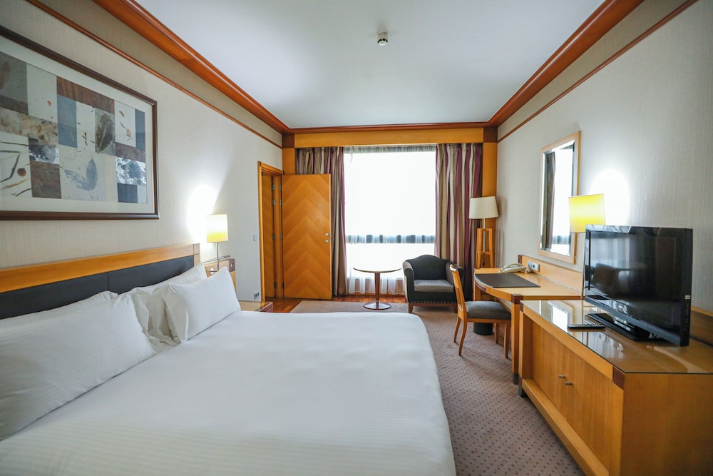 crowne plaza hotel beirut an ihg hotel