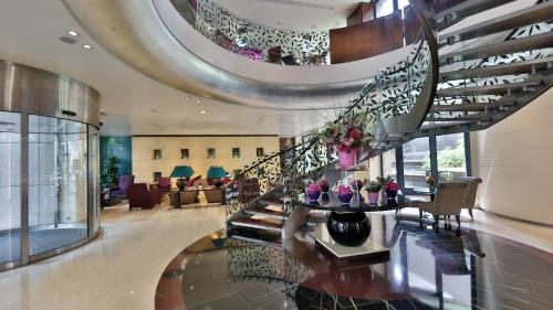 crowne plaza hotel beirut an ihg hotel