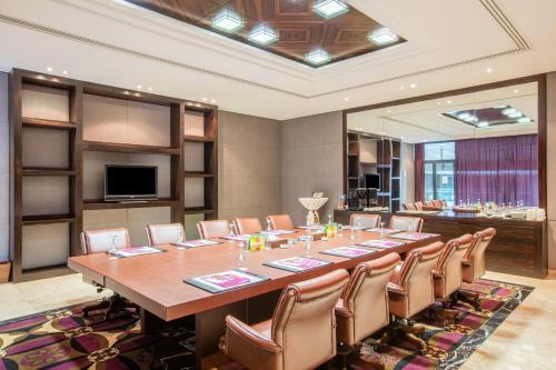 crowne plaza hotel beirut an ihg hotel