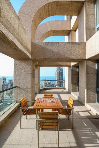 crowne plaza hotel beirut an ihg hotel