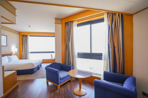 crowne plaza hotel beirut an ihg hotel