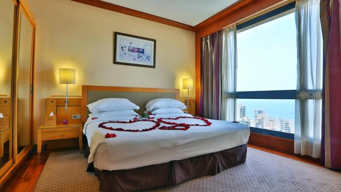 crowne plaza hotel beirut an ihg hotel