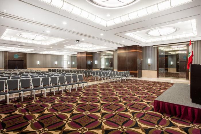 crowne plaza hotel beirut an ihg hotel