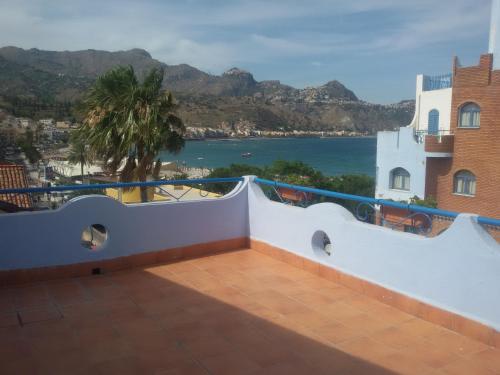 hotel villa athena