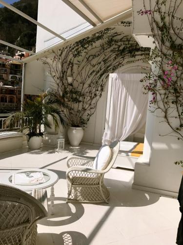 residence villa yiara adults only