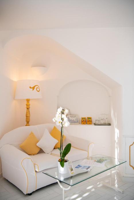 residence villa yiara adults only