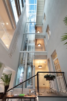 The Norman Tel Aviv,Kfar Shmaryahu>>Tel Aviv,5 star