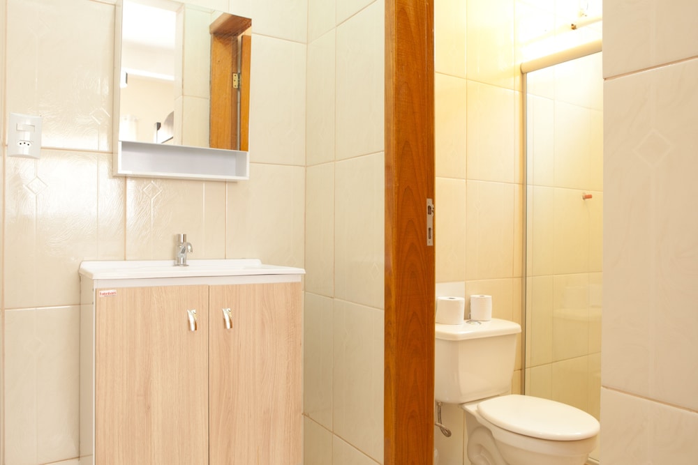 hmg praia suites for rent