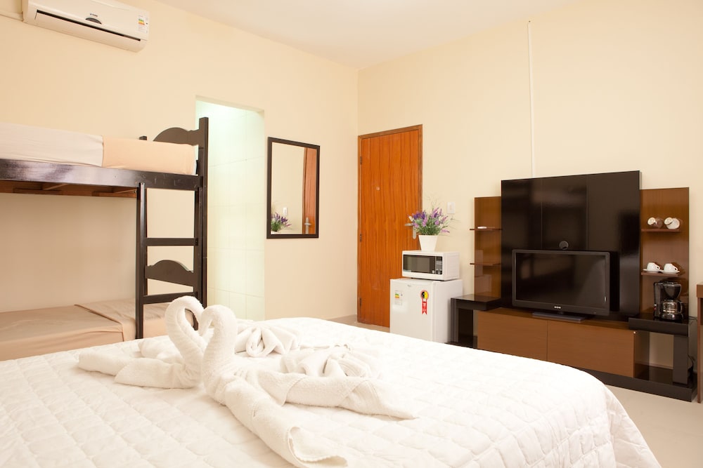 hmg praia suites for rent