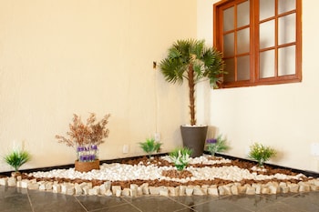 hmg praia suites for rent