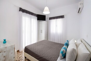 villa kavallaris and apartments