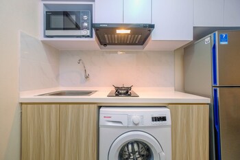 homey and warm studio apartment oasis cikarang