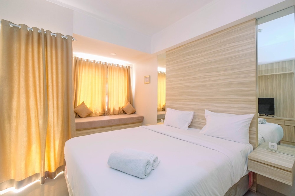 homey and warm studio apartment oasis cikarang