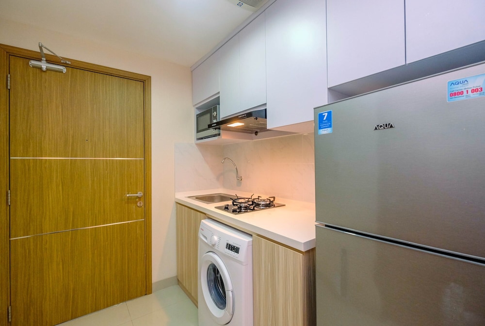 homey and warm studio apartment oasis cikarang