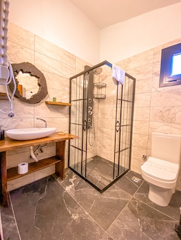 manastirhan otel kazdaglari