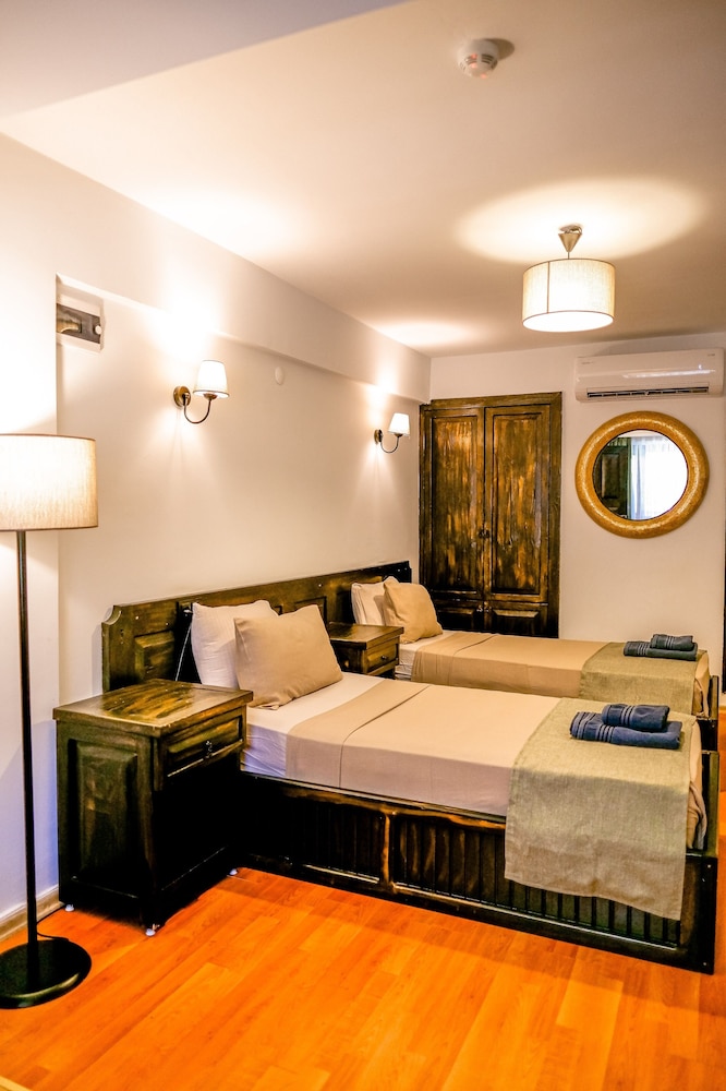 manastirhan otel kazdaglari