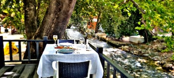 manastirhan otel kazdaglari