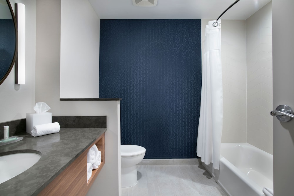 fairfield inn and suites by marriott memphis arlington