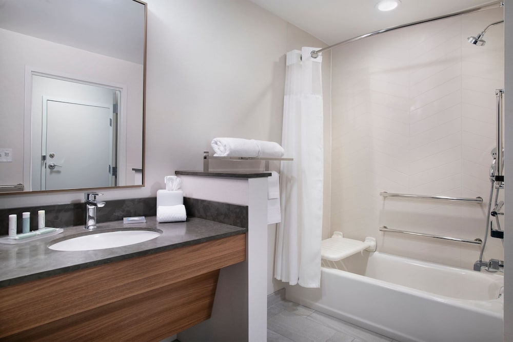 fairfield inn and suites by marriott memphis arlington