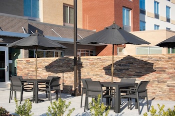 fairfield inn and suites by marriott memphis arlington