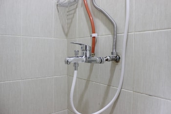 simply 1br apartment at easton park residence jatinangor