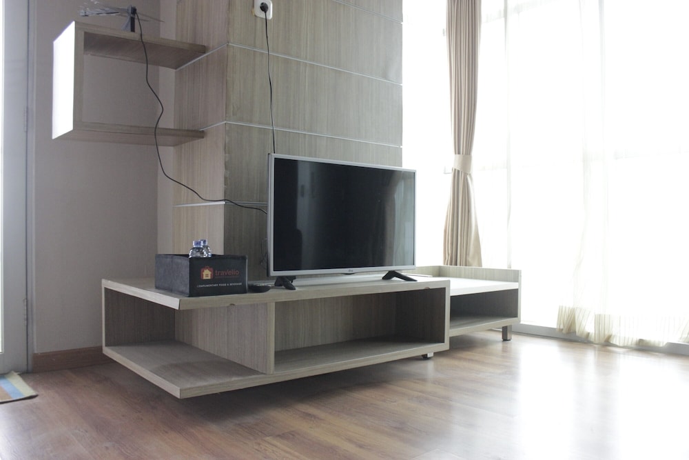 simply 1br apartment at easton park residence jatinangor