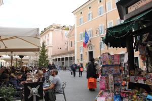 appartamento in lucina