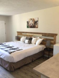 christina lake motel and rv park